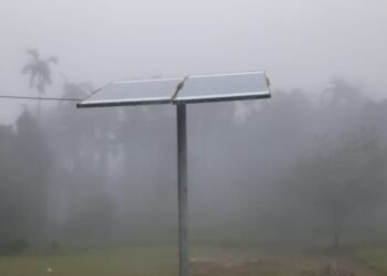 ದೇಶದ ಎಲ್ಲೆಡೆ ಸ್ವಾತಂತ್ರ್ಯ ಮಹೋತ್ಸವದ ಸಂಭ್ರಮ |  ಈ ಎರಡು ಕುಟುಂಬಗಳಿಗೆ ಎರಡು ತಿಂಗಳಿಂದ ಕತ್ತಲ ಭಾಗ್ಯ