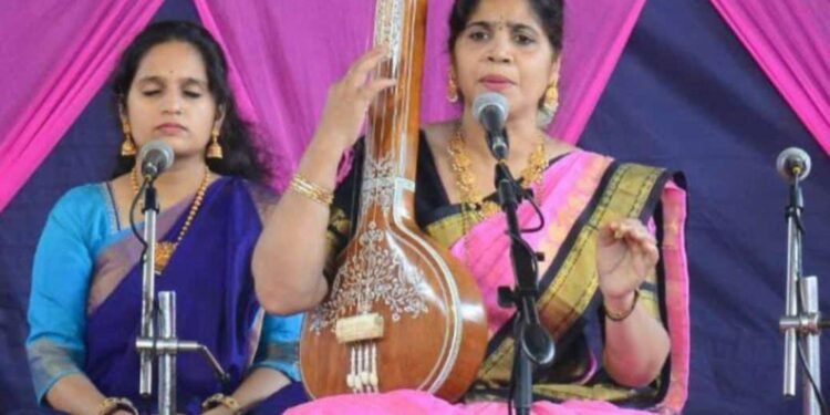 ನಾಳೆ ಬಟ್ಟೆಮಲ್ಲಪ್ಪ ವ್ಯಾಸಮಹರ್ಷಿ ಗುರುಕುಲದಲ್ಲಿ ಗಾನಸುಧೆ | ವಿದುಷಿ ವಸುಧಾ ಶರ್ಮಾ ಮತ್ತು ಶಿಷ್ಯರಿಂದ ಸ್ವರ ಮಾಧುರ್ಯ