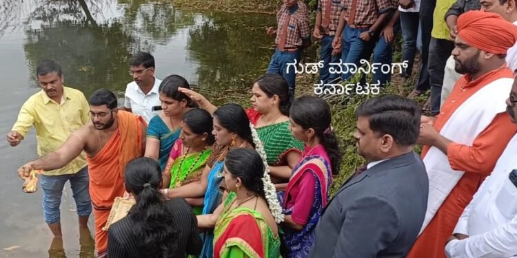 ಹೊಸನಗರದ ನ್ಯಾಯಾಧೀಶರಿಂದ ಶರಾವತಿ ಹಿನ್ನೀರಿಗೆ ಬಾಗಿನ ಸಮರ್ಪಣೆ | ಪುನೀತ್ ರಾಜಕುಮಾರ್ ಕನ್ನಡ ಸೇವಾಟ್ರಸ್ಟ್ ವಿನೂತನ ಕಾರ್ಯಕ್ರಮ