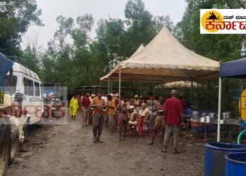 ಕಾಂತಾರ 1 ಚಾಪ್ಟರ್ ದುರಂತ‌ ನಿಜವೇ..? ದೋಣಿ ಮಗುಚಿದ್ದೋ.. ಇಲ್ಲ ನೀರಿನ ಮೇಲೆ ಹಾಕಿದ್ದ ಸ್ಟೇಜ್ ಮಗುಚಿದ್ದೋ..! ರಾತ್ರಿಯಿಂದಲೇ ಭಾರೀ ದುರಂತ ನಡೆದ ಸುದ್ದಿ ವ್ಯಾಪಿಸಿದ್ದರೂ.. ಸ್ಪಷ್ಟ ಪಡಿಸೋರು ಯಾರು? ಪೊಲೀಸರಿಗೂ ಒಳಗೆ ಹೋಗೋ ಅವಕಾಶ ಇಲ್ಲ ಎಂದರೆ ಇಡೀ ಪ್ರದೇಶವನ್ನು ಕಬ್ಜ ಮಾಡಲಾಗಿದೆಯೇ?