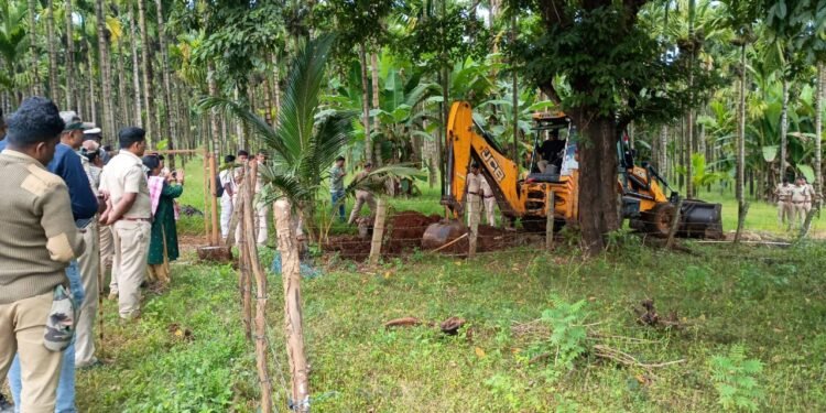 ಮಲ್ಲಂದೂರು ಮೀಸಲು ಅರಣ್ಯ ಒತ್ತುವರಿ ತೆರವು : ಡಿಸಿಎಫ್ ಮೋಹನ್ ಕುಮಾರ್ ನೇತೃತ್ವದಲ್ಲಿ 6.24 ಎಕರೆ ತೆರವು!