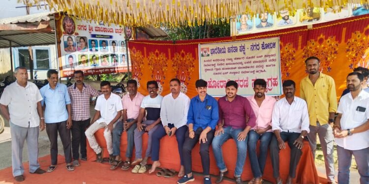 ನಗರ ನೂತನ ಬಸ್ ನಿಲ್ದಾಣ ನಿರ್ಮಾಣಕ್ಕೆ ಎನ್ಒಸಿ ಕೊಡದೇ ಅಕ್ರಮ : ಶಿಥಿಲ ನಿಲ್ದಾಣ ಕುಸಿದರೇ ಯಾರು ಹೊಣೆ : ತ್ವರಿತ ಕಾಮಗಾರಿಗೆ ಆಗ್ರಹಿಸಿ ನಗರ ಹೋಬಳಿ ಬಿಜೆಪಿಯಿಂದ ಅಹೋರಾತ್ರಿ ಧರಣಿ